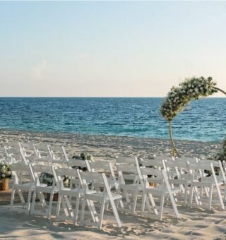 beach wedding