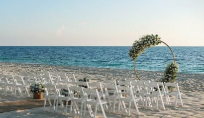 beach wedding