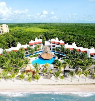 overview of HB Au Naturel