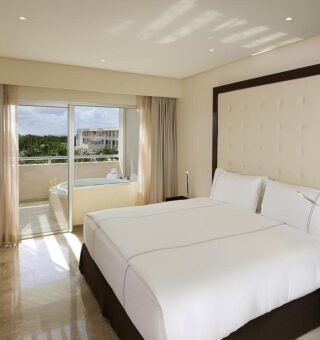 paradisus-la-perla-adults (1)