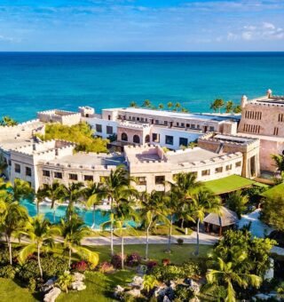 sanctuary-cap-cana-castle