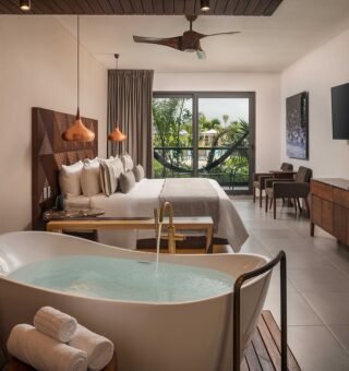 ventus-ha-at-marina-el room