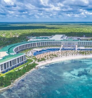 vista-barcelo-maya-riviera