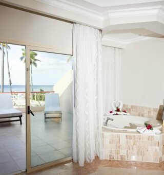 majestic-elegance-punta (1)