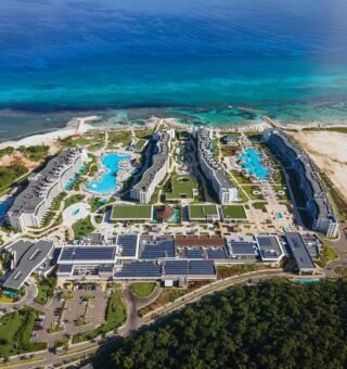 ocean-eden-bay-adults (8)